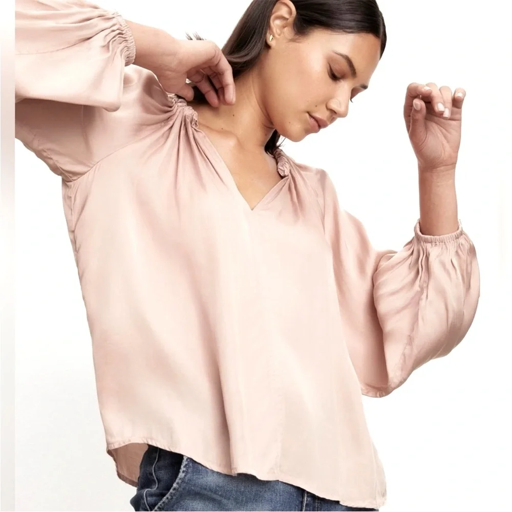 Current Air x Anthropologie Rawna Bell Sleeve Pearl Detail Blouse Small